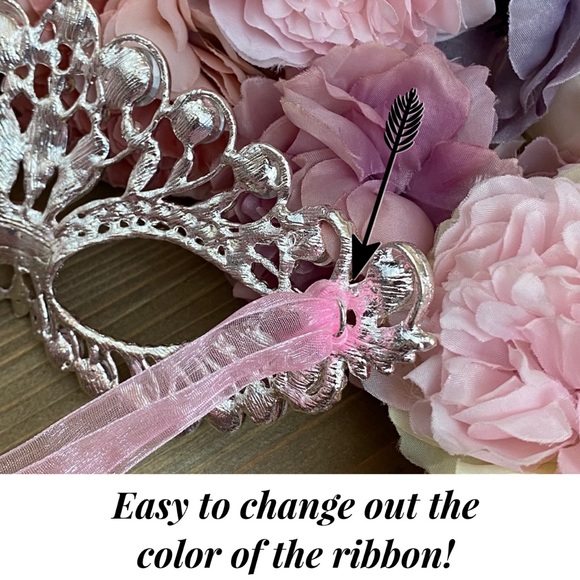 Stunning Crystal Venetian Masquerade Mask - Picture 12 of 14